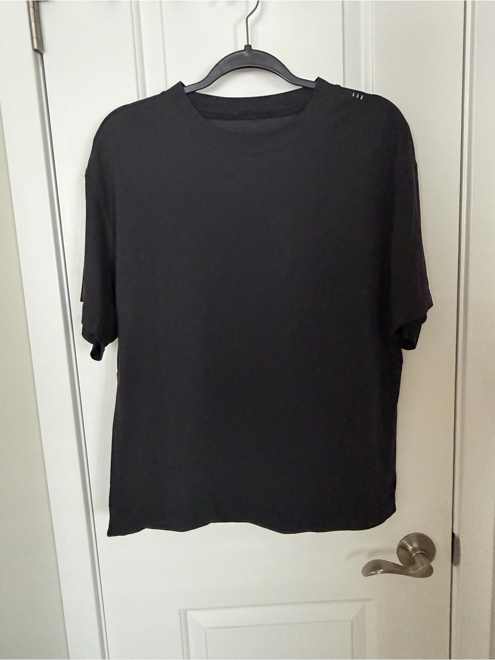 Lululemon Relaxed-Fit Training Short-Sleeve Black License To Train Men’s Medium